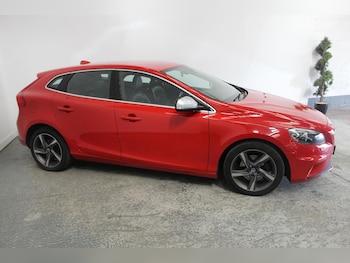 Used Volvo V40 2014 for sale - 79558273: Photo
