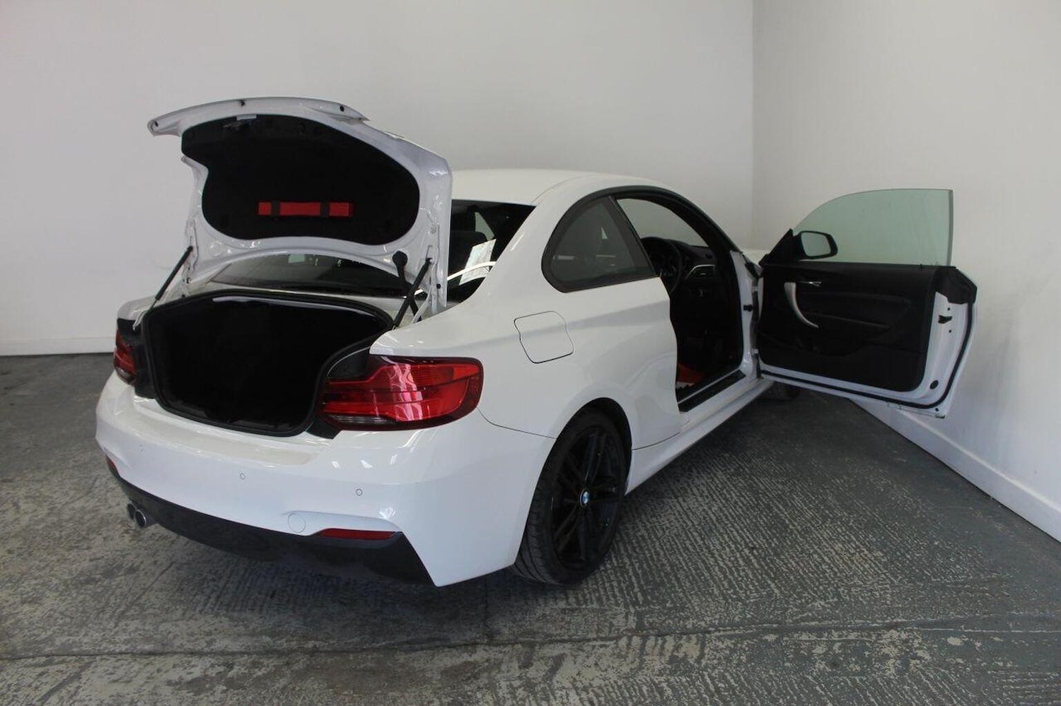 Used BMW 2 Series 2018 for sale - 77937997: Photo 20