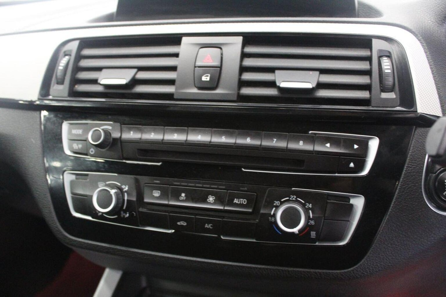 Used BMW 2 Series 2018 for sale - 77937997: Photo 45