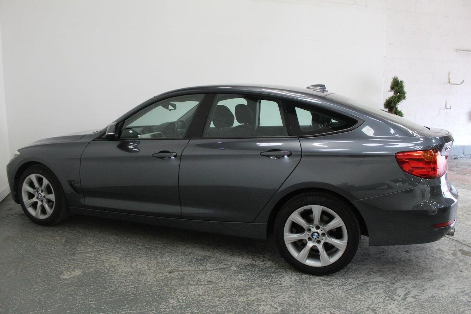 Used BMW 3 Series 2014 for sale - 76178933: Photo 10
