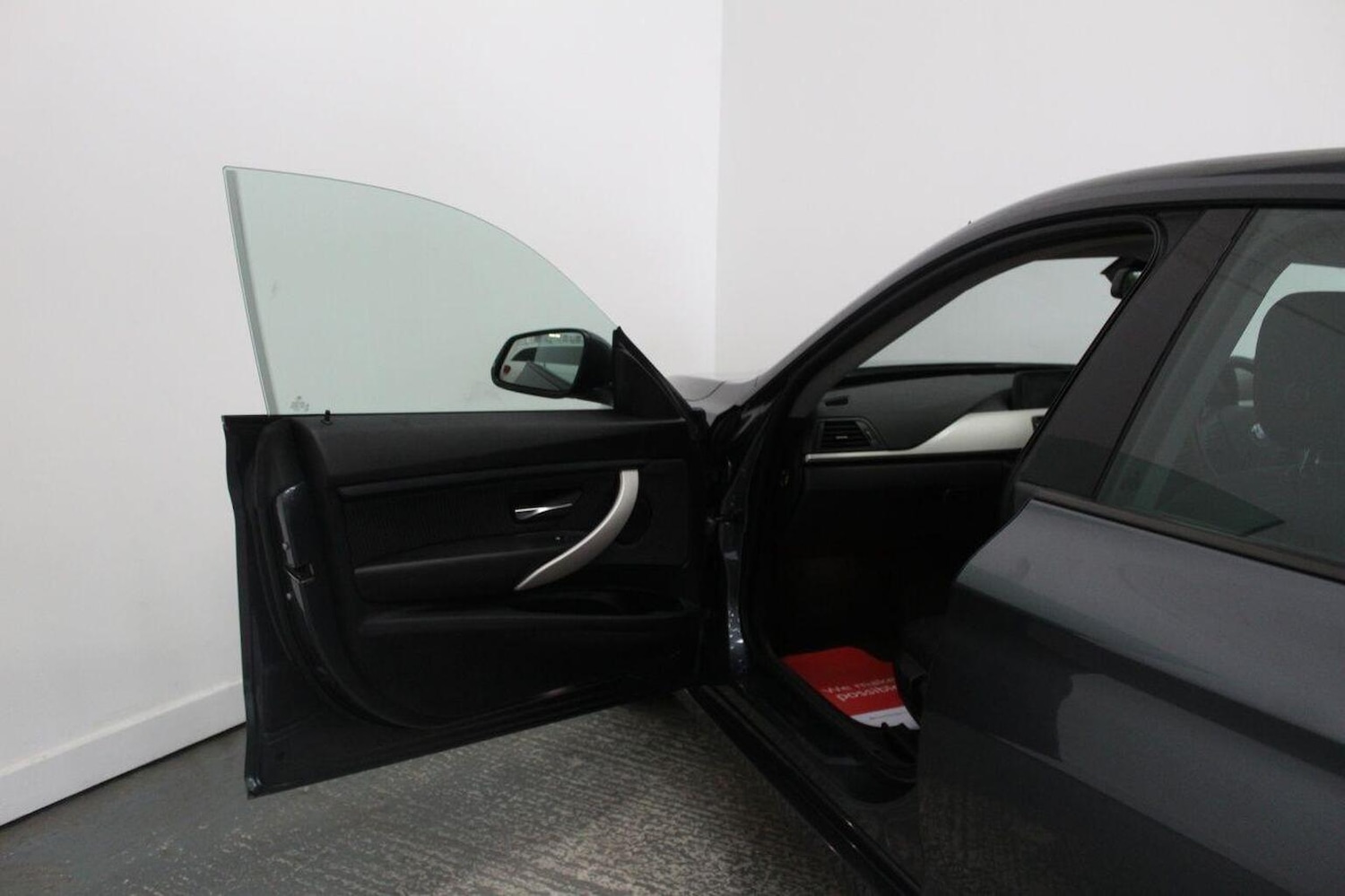 Used BMW 3 Series 2014 for sale - 76178933: Photo 28