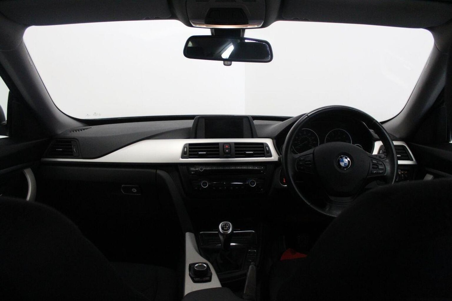 Used BMW 3 Series 2014 for sale - 76178933: Photo 30