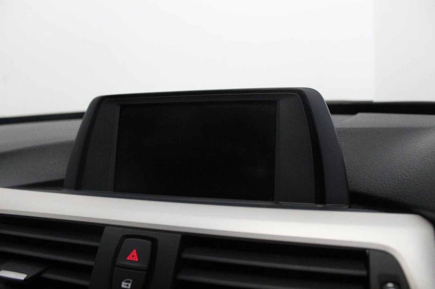 Used BMW 3 Series 2014 for sale - 76178933: Photo 42