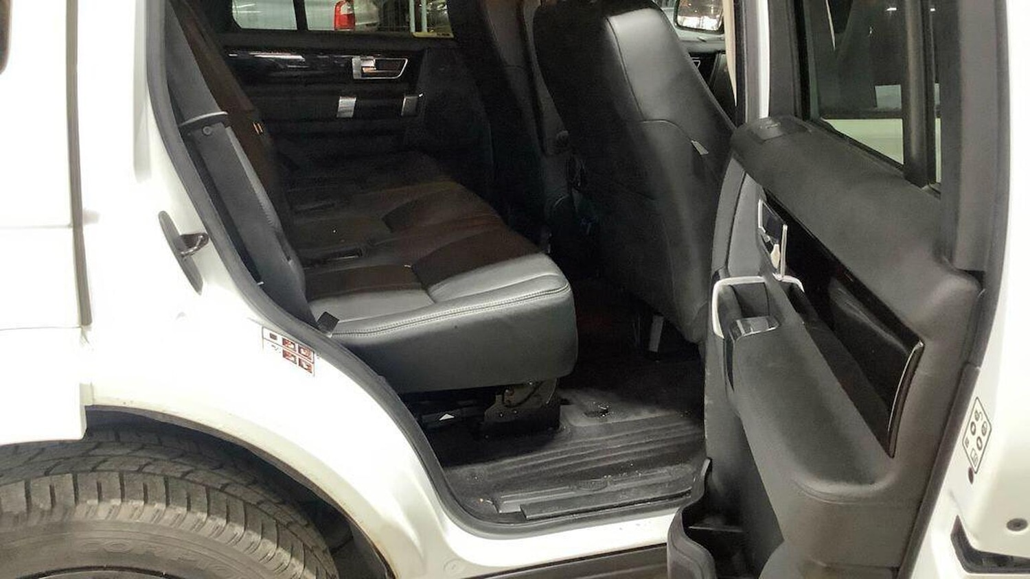 Used Land Rover Discovery 2013 for sale - 77701122: Photo 13