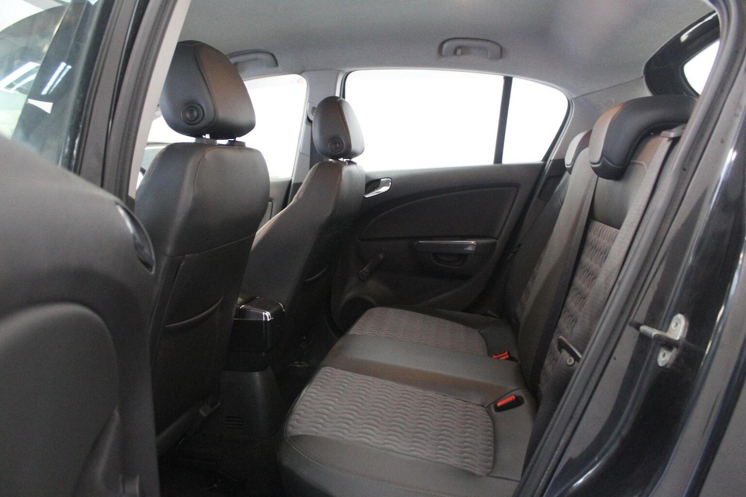 Used Vauxhall Corsa 2012 for sale - 77991652: Photo 45