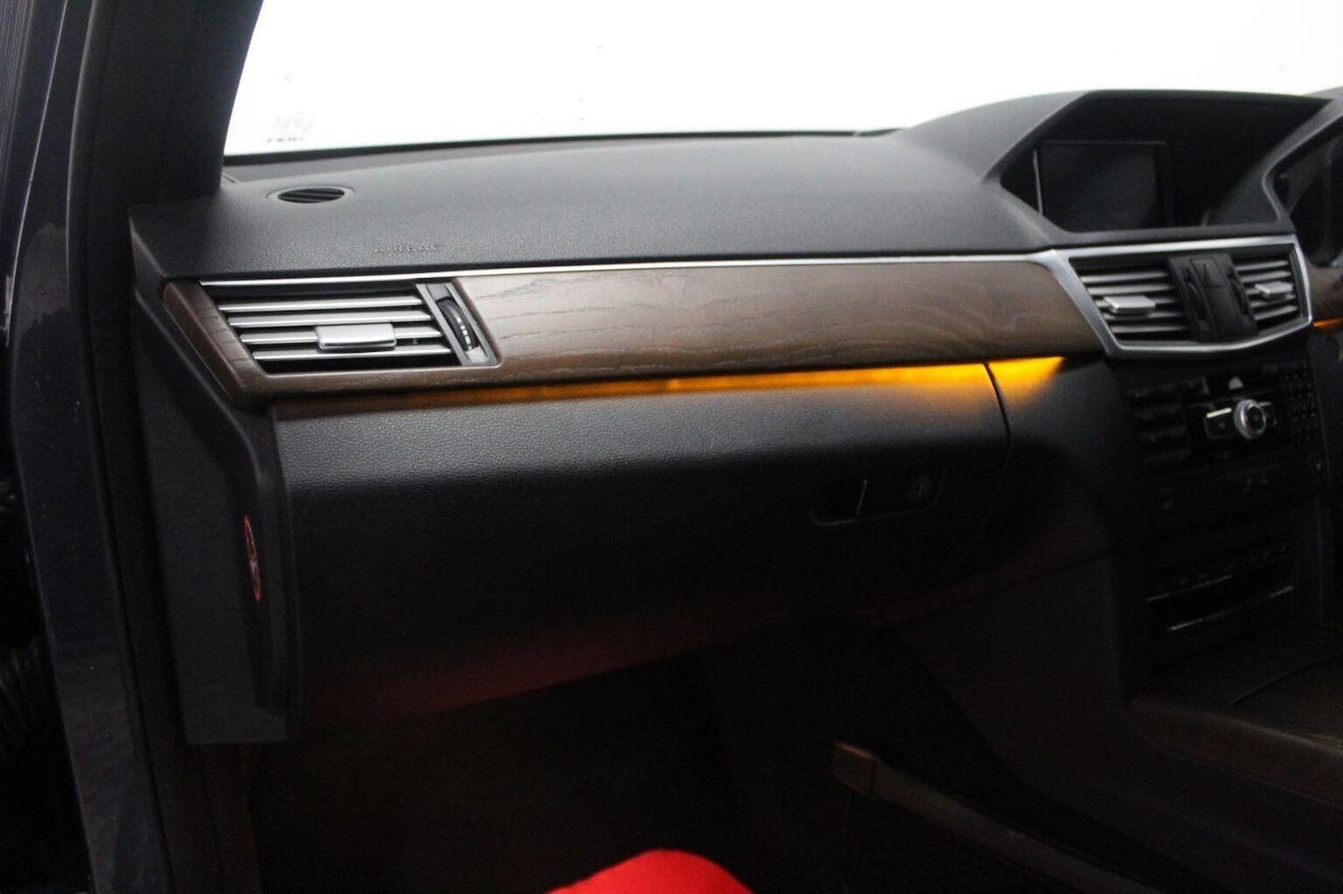 Used Mercedes-Benz E Class 2012 for sale - 77558496: Photo 32