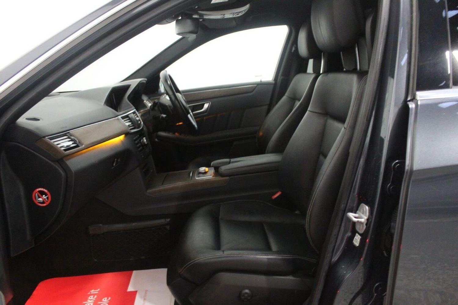 Used Mercedes-Benz E Class 2012 for sale - 77558496: Photo 50