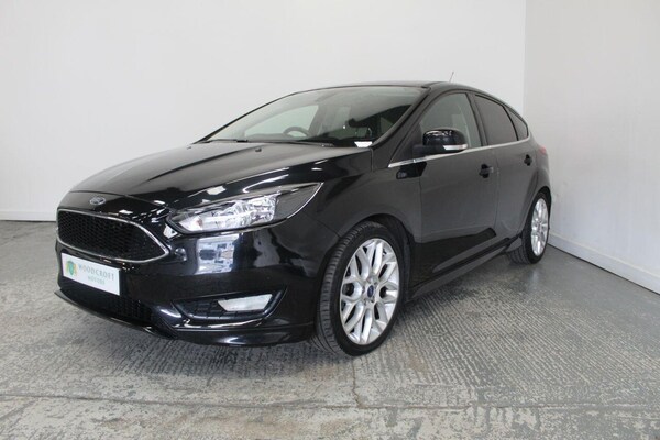 Used Ford Focus 2015 for sale - 75237071: Photo 2