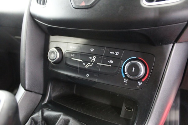 Used Ford Focus 2015 for sale - 75237071: Photo 38