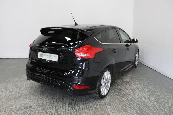 Used Ford Focus 2015 for sale - 75237071: Photo 8