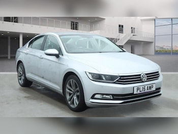 2015 - 2.0 TDI BlueMotion Tech SE DSG Euro 6 (s/s) 4dr