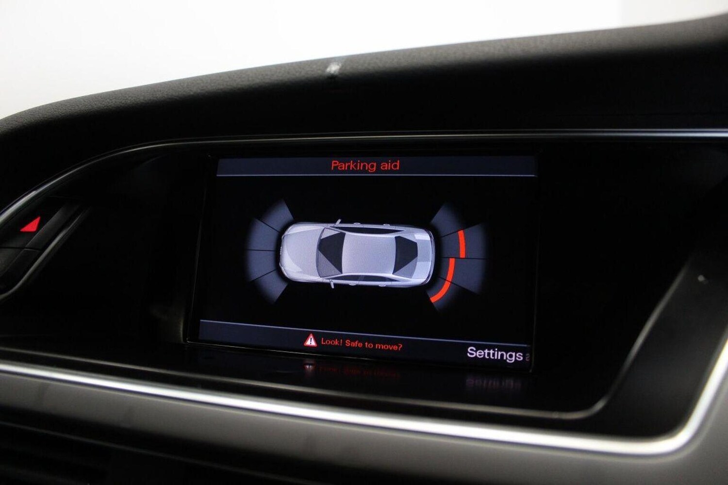 Used Audi A4 2013 for sale - 76181079: Photo 34