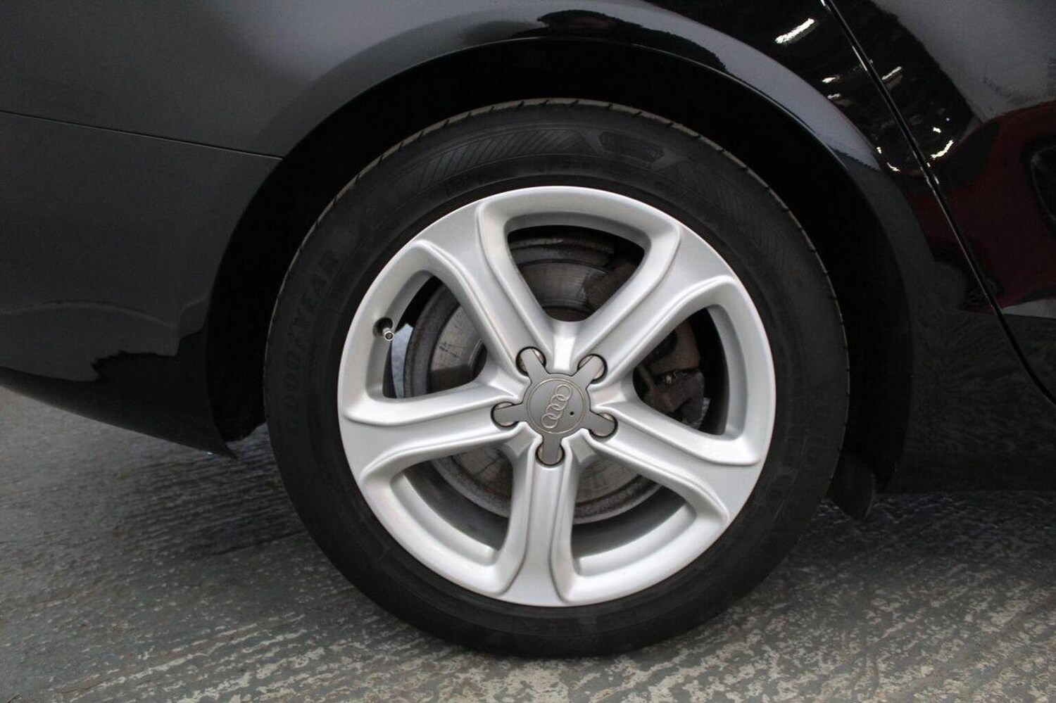 Used Audi A4 2013 for sale - 76181079: Photo 61