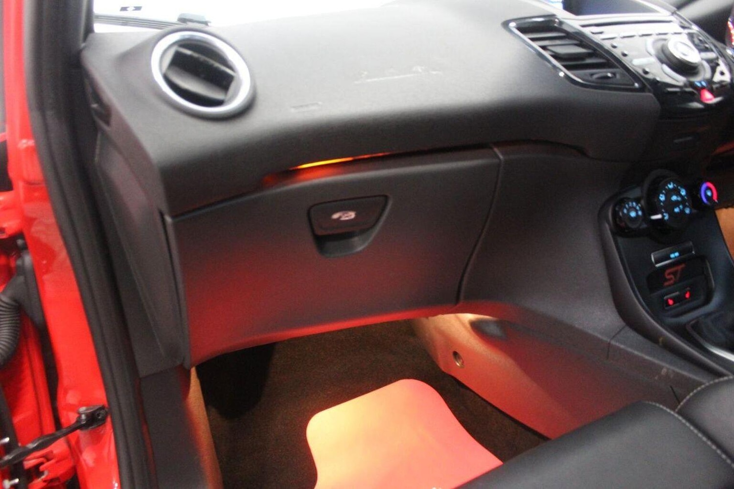 Used Ford Fiesta 2013 for sale - 77937777: Photo 27