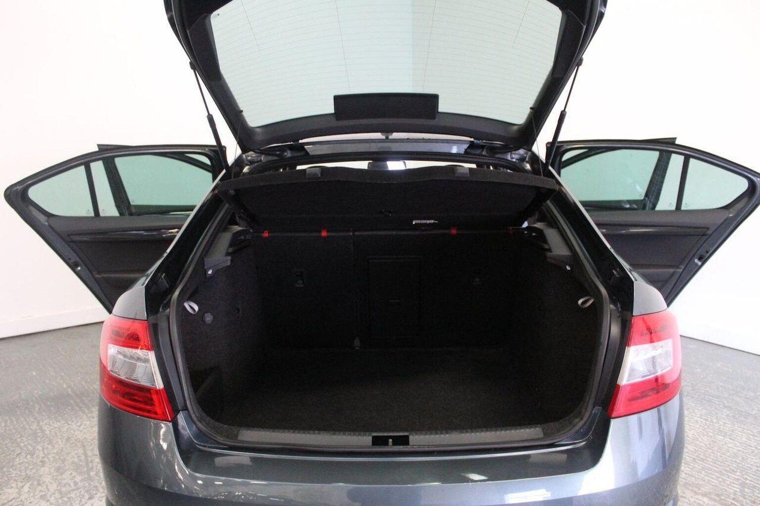 Used Skoda Octavia 2016 for sale - 76897031: Photo 22