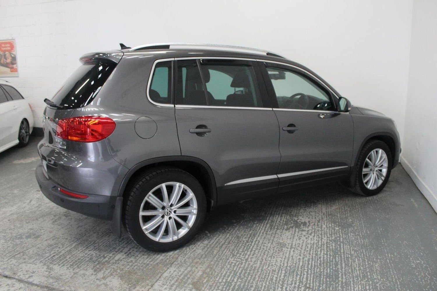 Used Volkswagen Tiguan 2016 for sale - 76237223: Photo 11