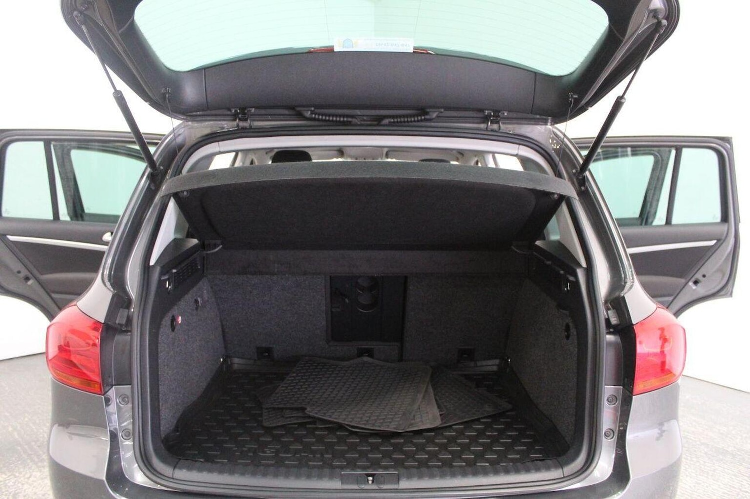 Used Volkswagen Tiguan 2016 for sale - 76237223: Photo 24