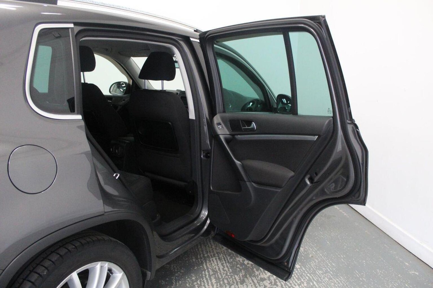 Used Volkswagen Tiguan 2016 for sale - 76237223: Photo 25