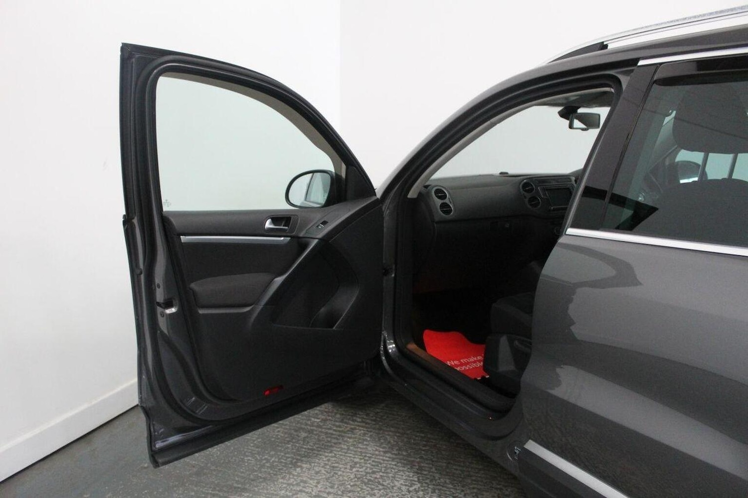 Used Volkswagen Tiguan 2016 for sale - 76237223: Photo 26