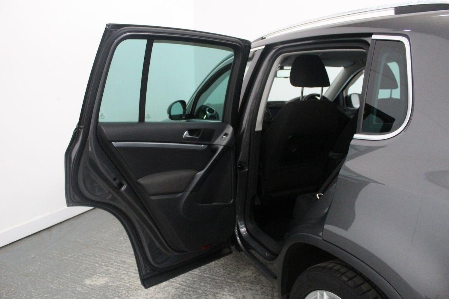 Used Volkswagen Tiguan 2016 for sale - 76237223: Photo 27