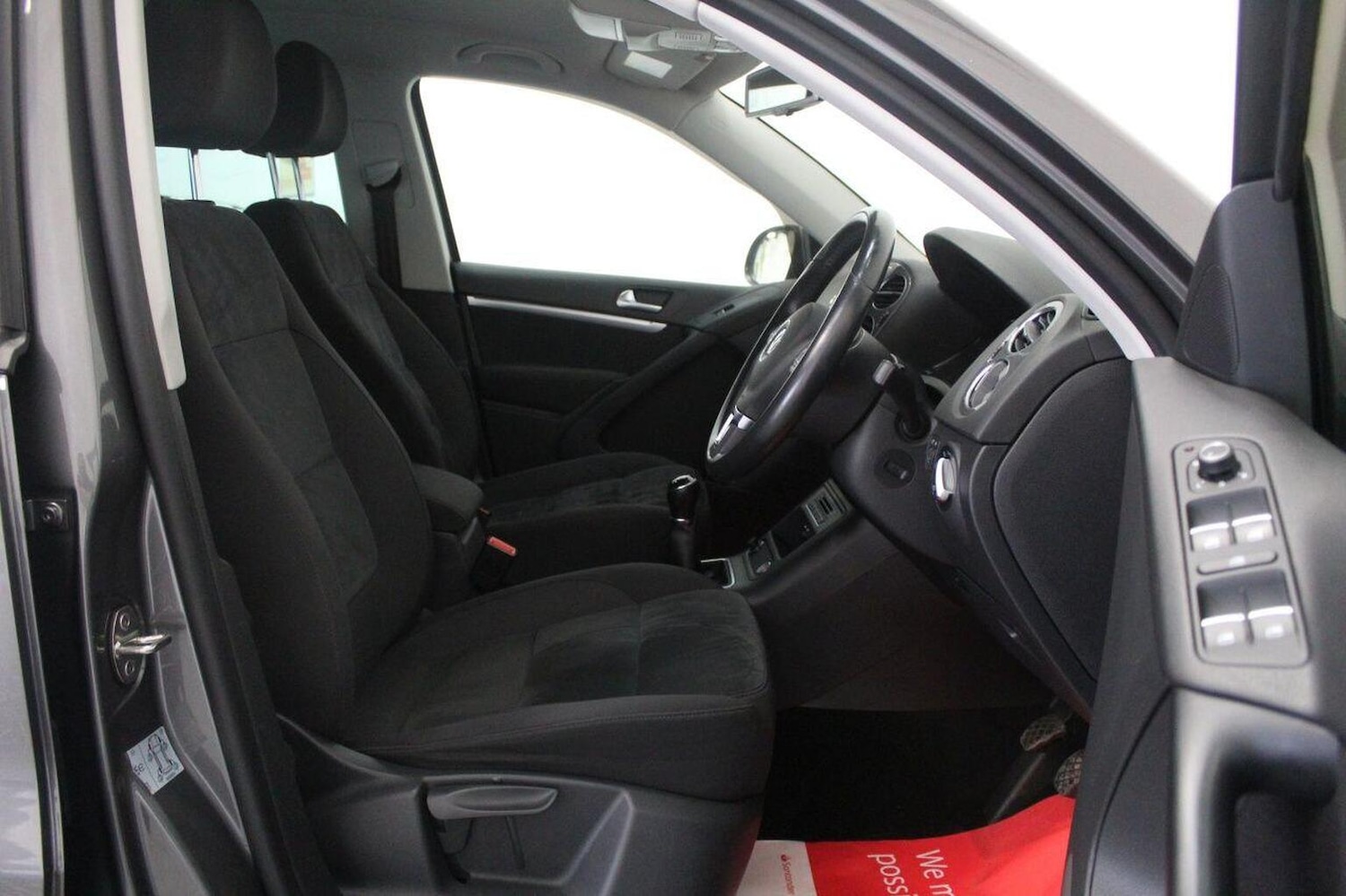 Used Volkswagen Tiguan 2016 for sale - 76237223: Photo 29