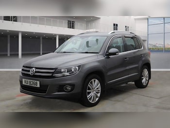 Used Volkswagen Tiguan 2016 for sale - 76237223: Photo 2