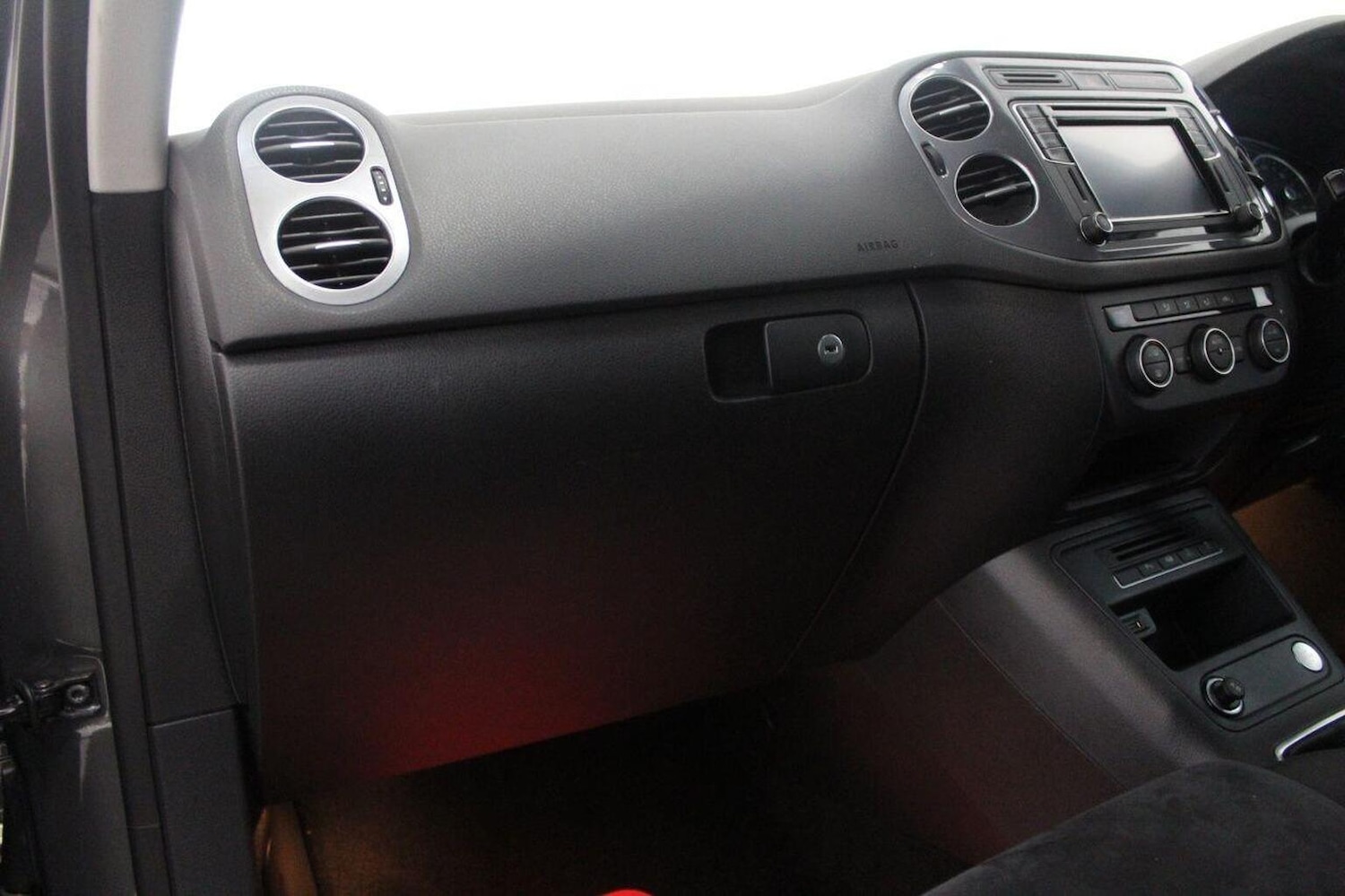 Used Volkswagen Tiguan 2016 for sale - 76237223: Photo 30