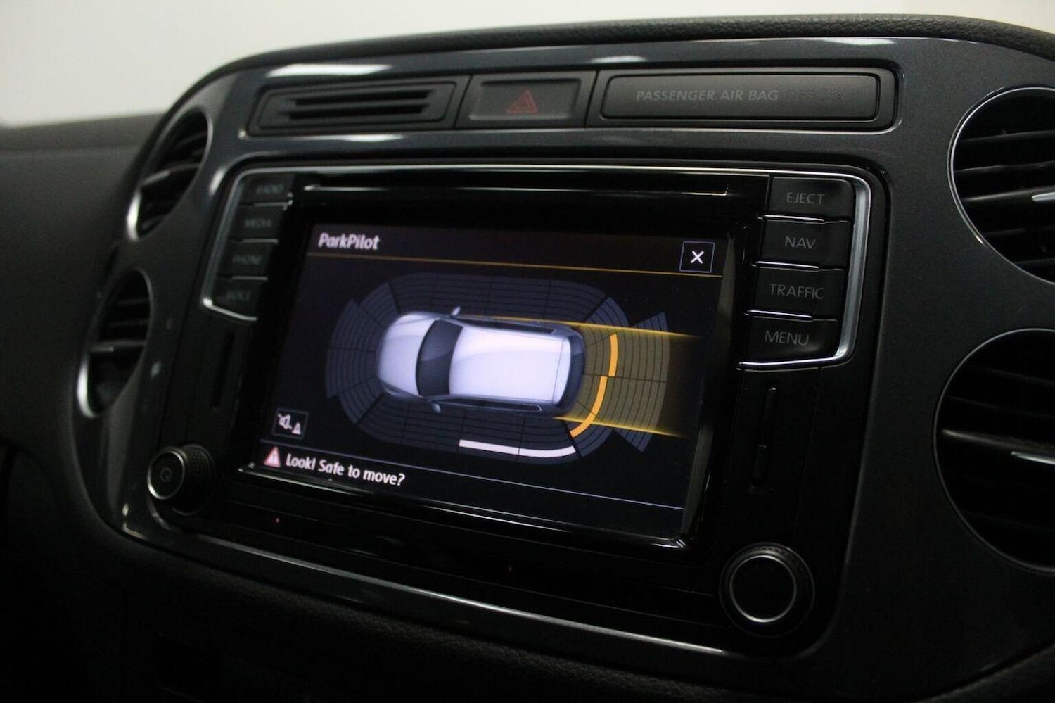 Used Volkswagen Tiguan 2016 for sale - 76237223: Photo 38