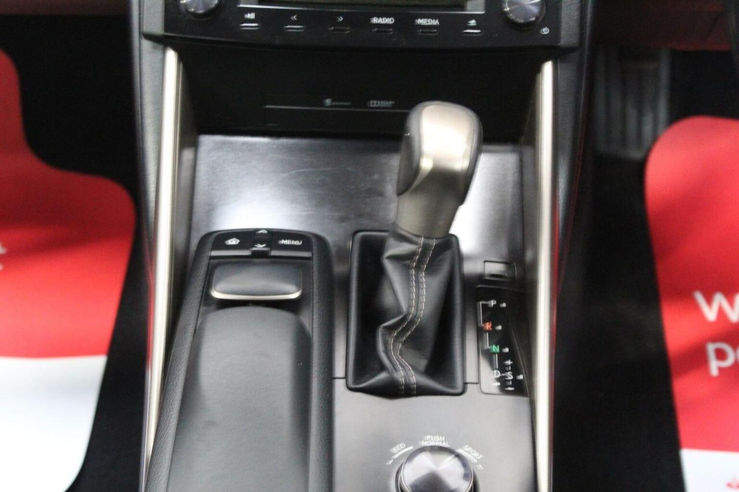 Used Lexus IS 2014 for sale - 77937847: Photo 47