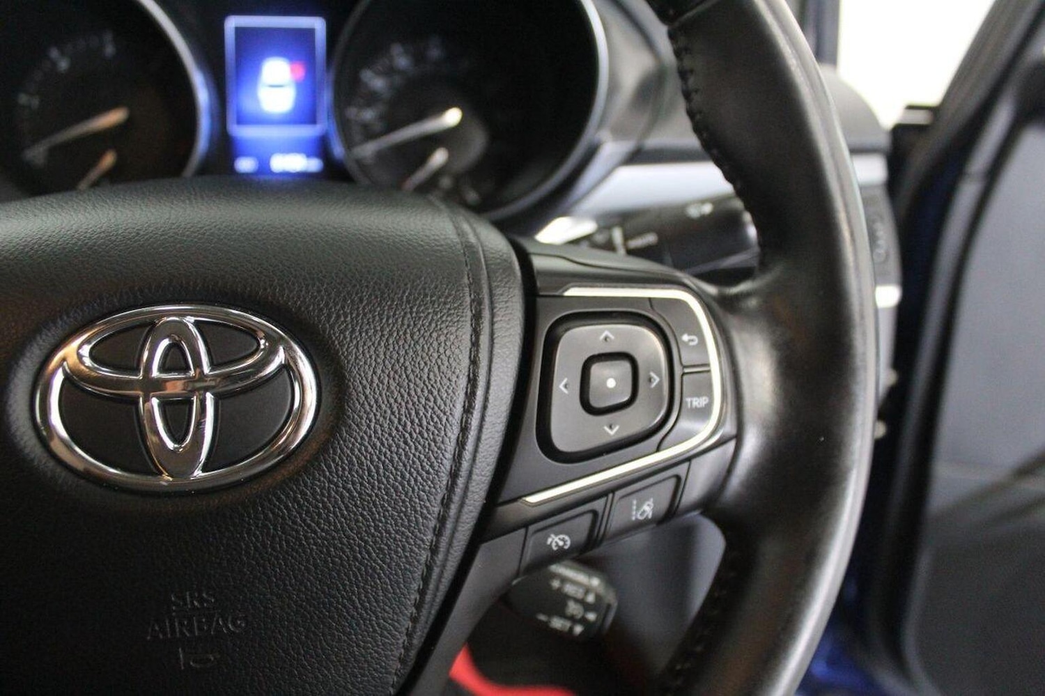 Used Toyota Avensis 2016 for sale - 76793688: Photo 46