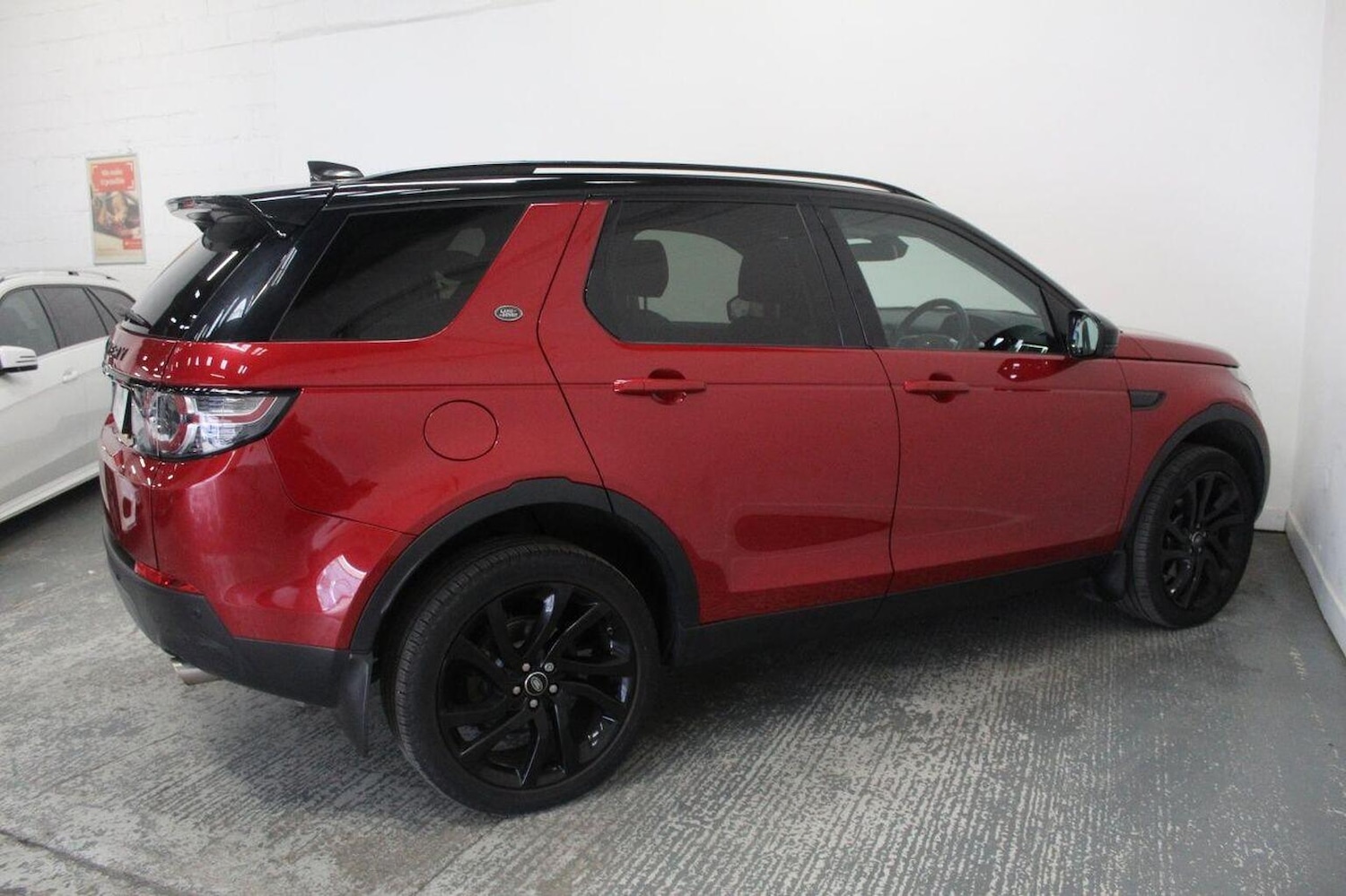 Used Land Rover Discovery Sport 2017 for sale - 76482935: Photo 11