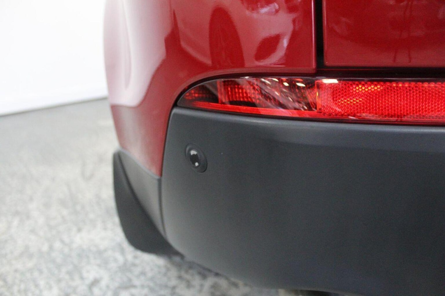 Used Land Rover Discovery Sport 2017 for sale - 76482935: Photo 17