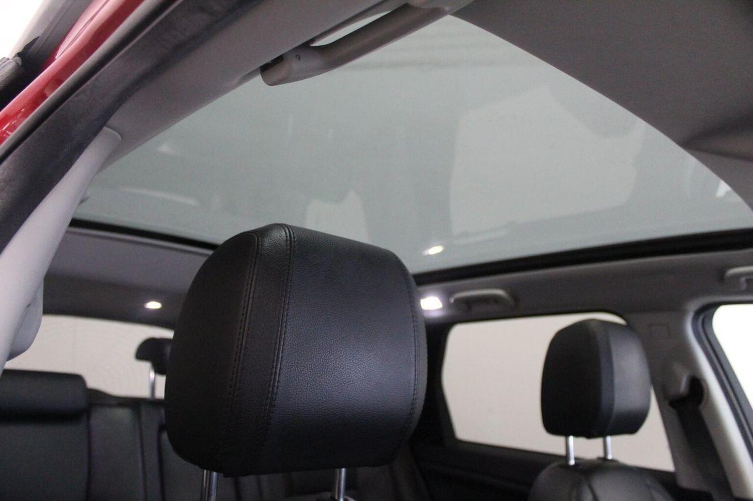 Used Land Rover Discovery Sport 2017 for sale - 76482935: Photo 32