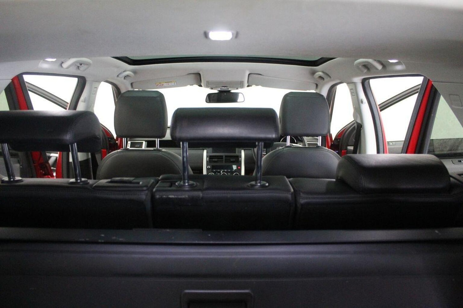 Used Land Rover Discovery Sport 2017 for sale - 76482935: Photo 64