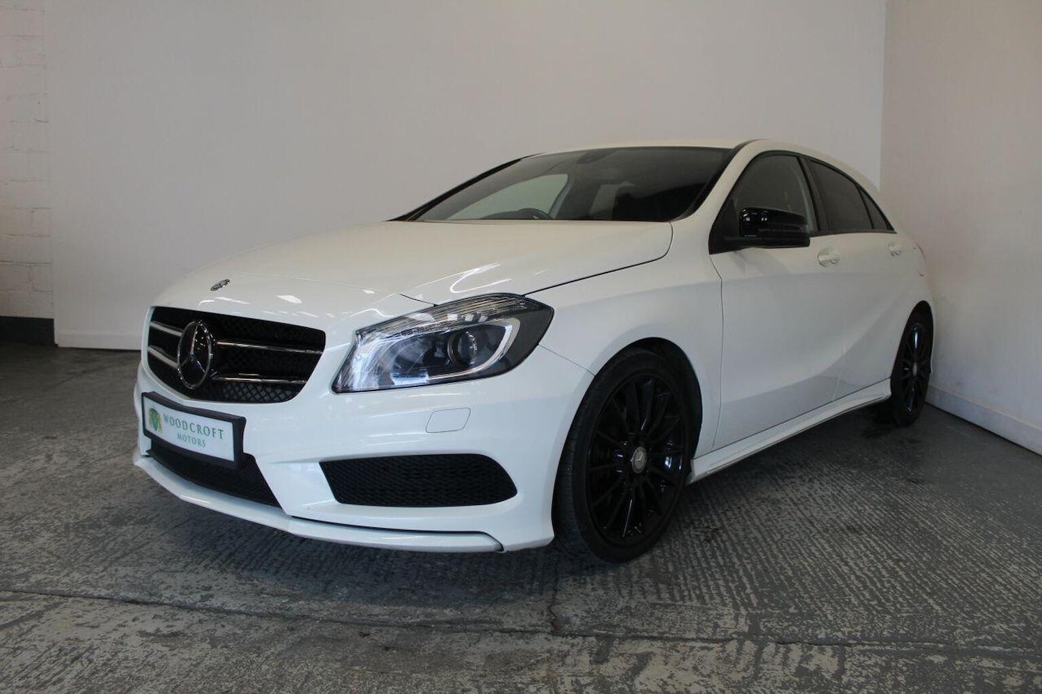 Used Mercedes-Benz A-Class 2013 for sale - 76242862: Photo 2