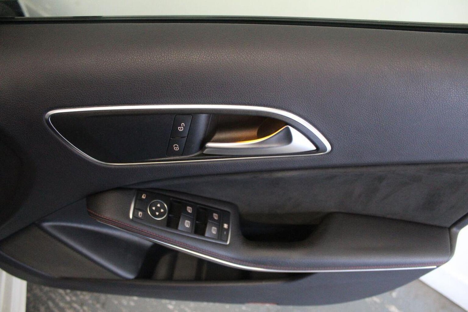 Used Mercedes-Benz A-Class 2013 for sale - 76242862: Photo 44