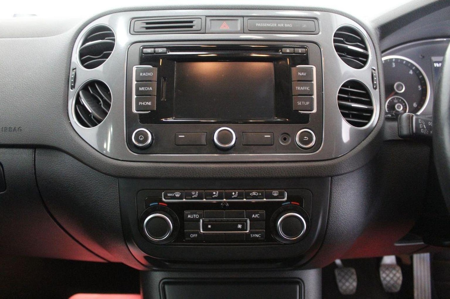 Vehicle 33