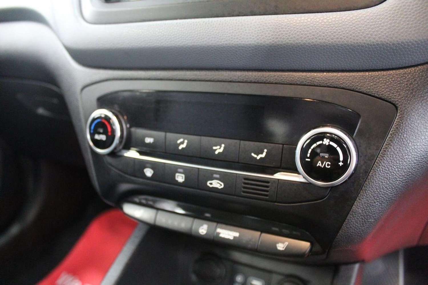 Used Hyundai i20 2016 for sale - 77937977: Photo 41