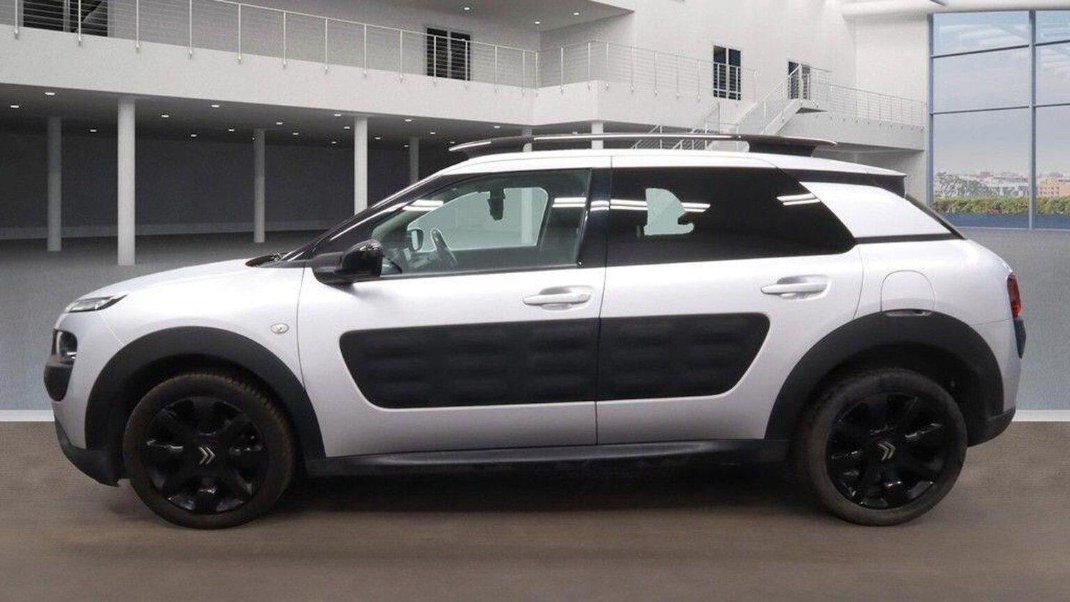 Used Citroen C4 Cactus 2016 for sale - 76565189: Photo 11