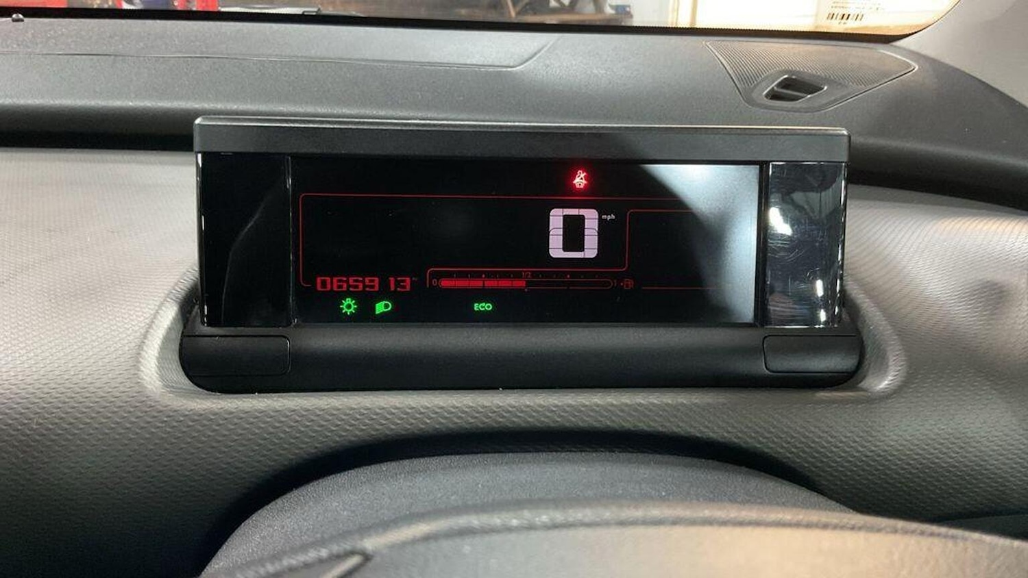 Used Citroen C4 Cactus 2016 for sale - 76565189: Photo 15