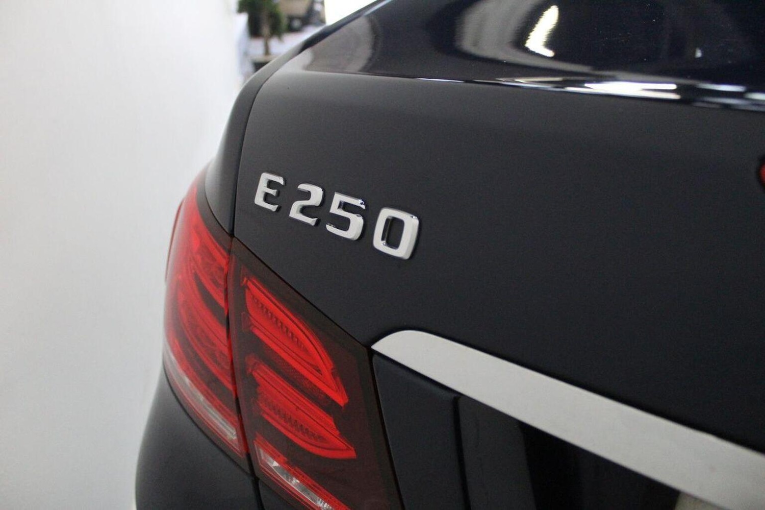 Used Mercedes-Benz E Class 2013 for sale - 77080740: Photo 19