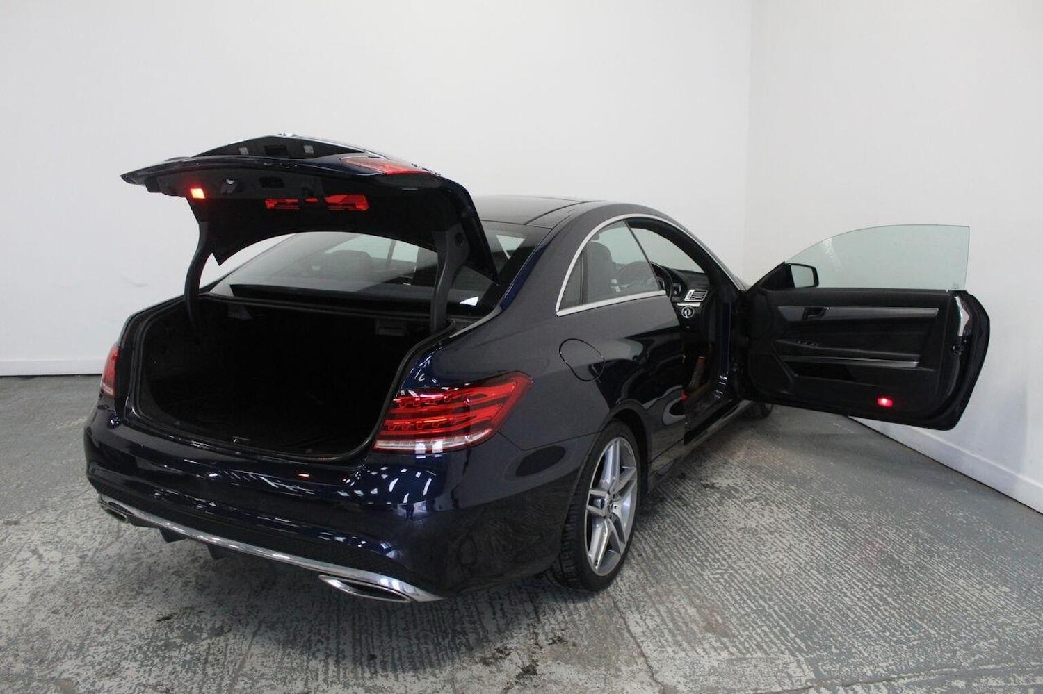 Used Mercedes-Benz E Class 2013 for sale - 77080740: Photo 22
