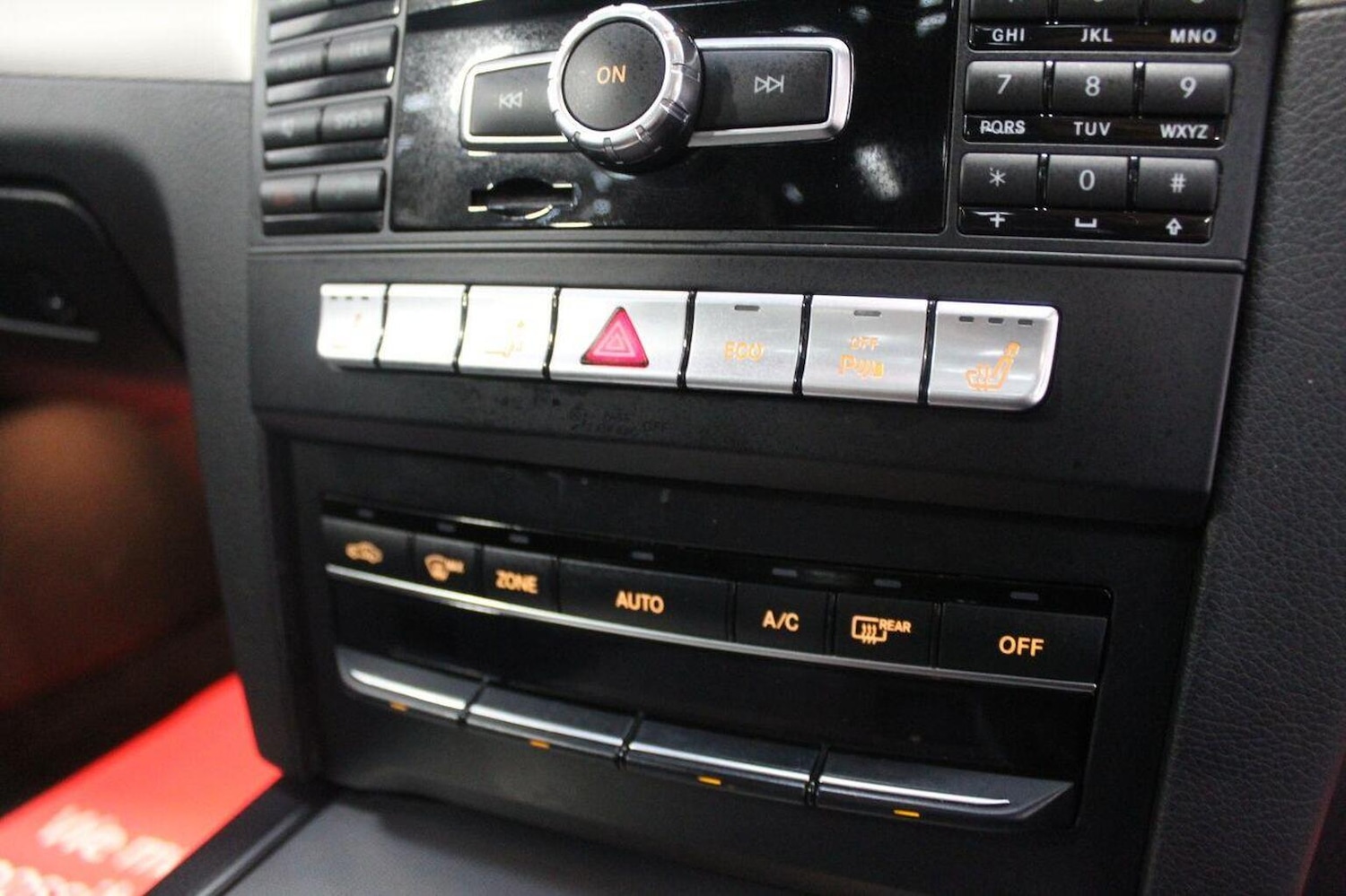 Used Mercedes-Benz E Class 2013 for sale - 77080740: Photo 43