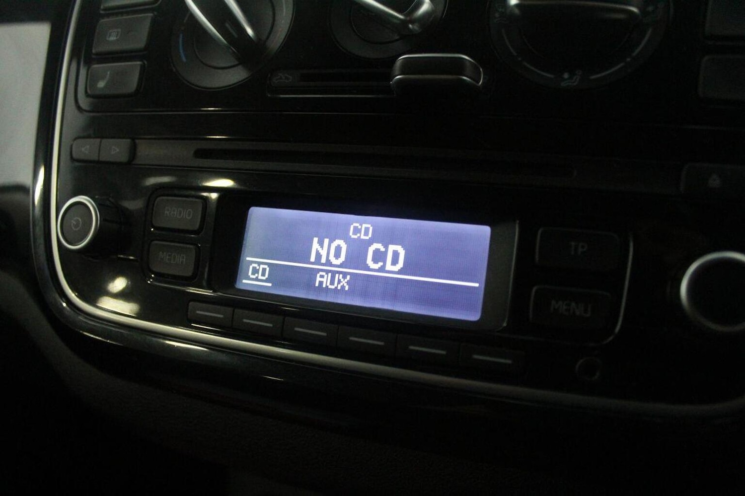 Used Volkswagen up! 2014 for sale - 77937866: Photo 33