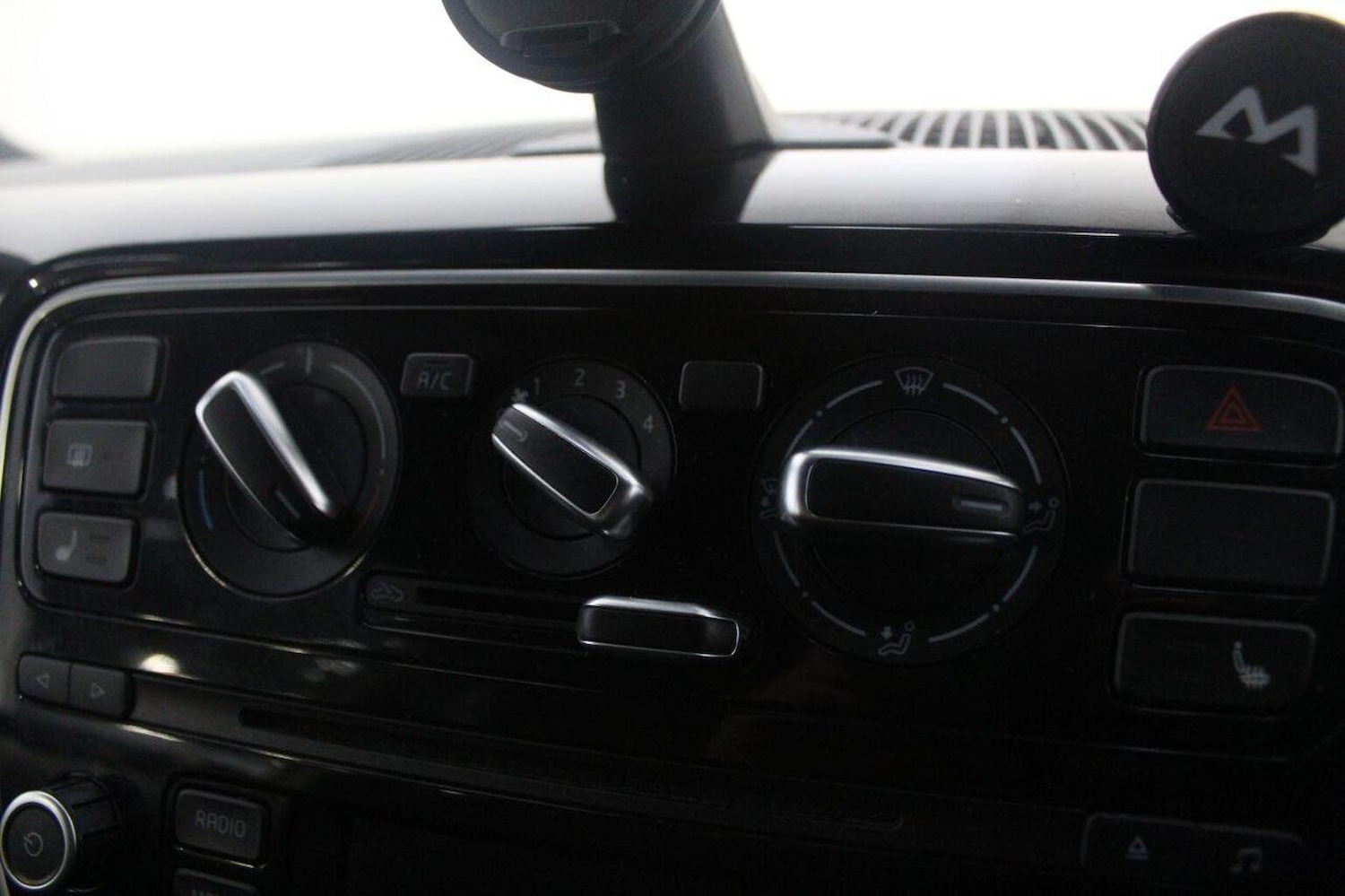 Used Volkswagen up! 2014 for sale - 77937866: Photo 35