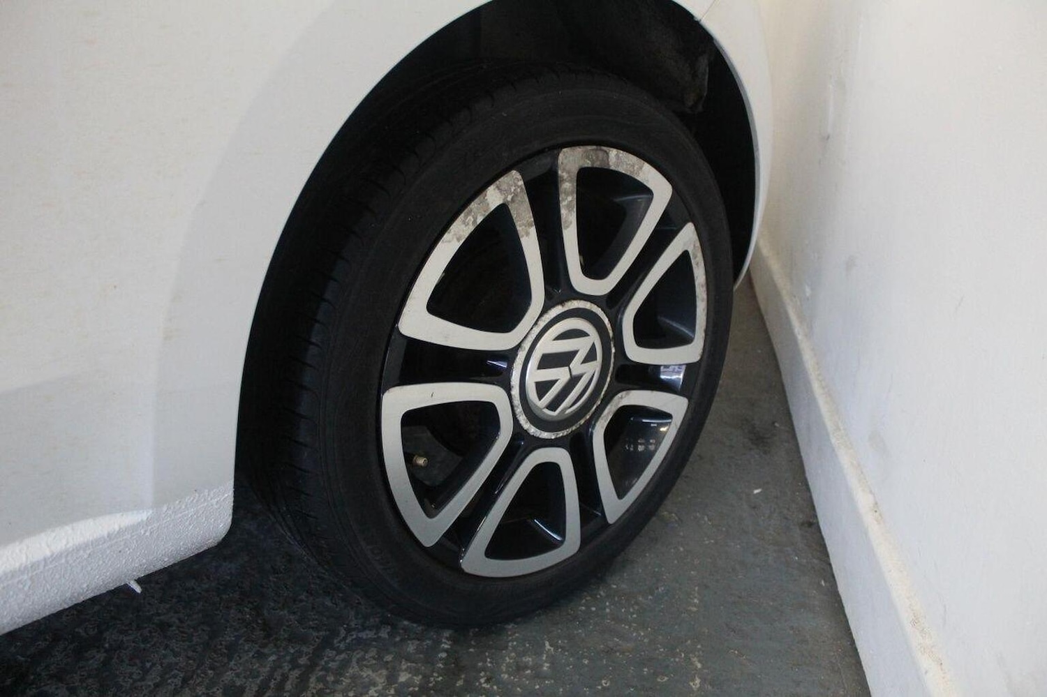 Used Volkswagen up! 2014 for sale - 77937866: Photo 50