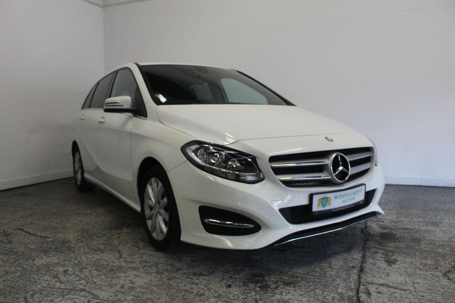 Used Mercedes-Benz B Class 2015 for sale - 76439820: Photo 1