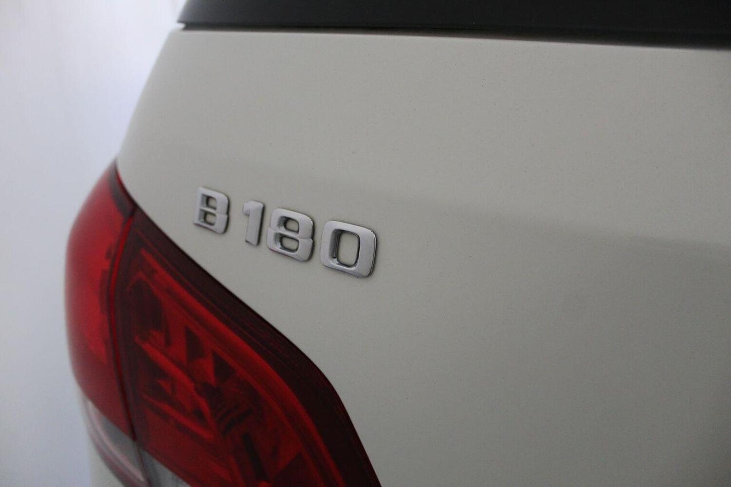 Used Mercedes-Benz B Class 2015 for sale - 76439820: Photo 16