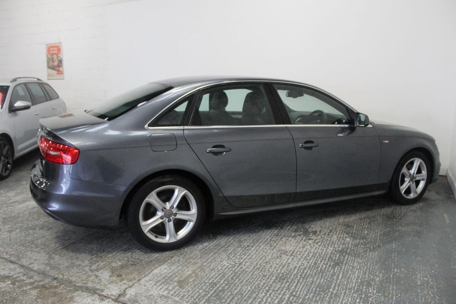 Used Audi A4 2015 for sale - 77937811: Photo 11