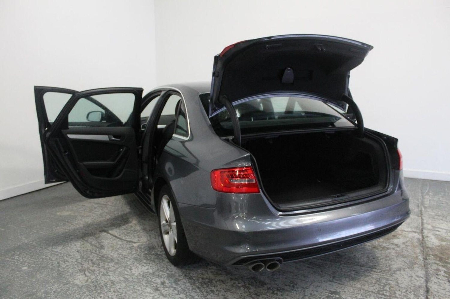 Used Audi A4 2015 for sale - 77937811: Photo 20